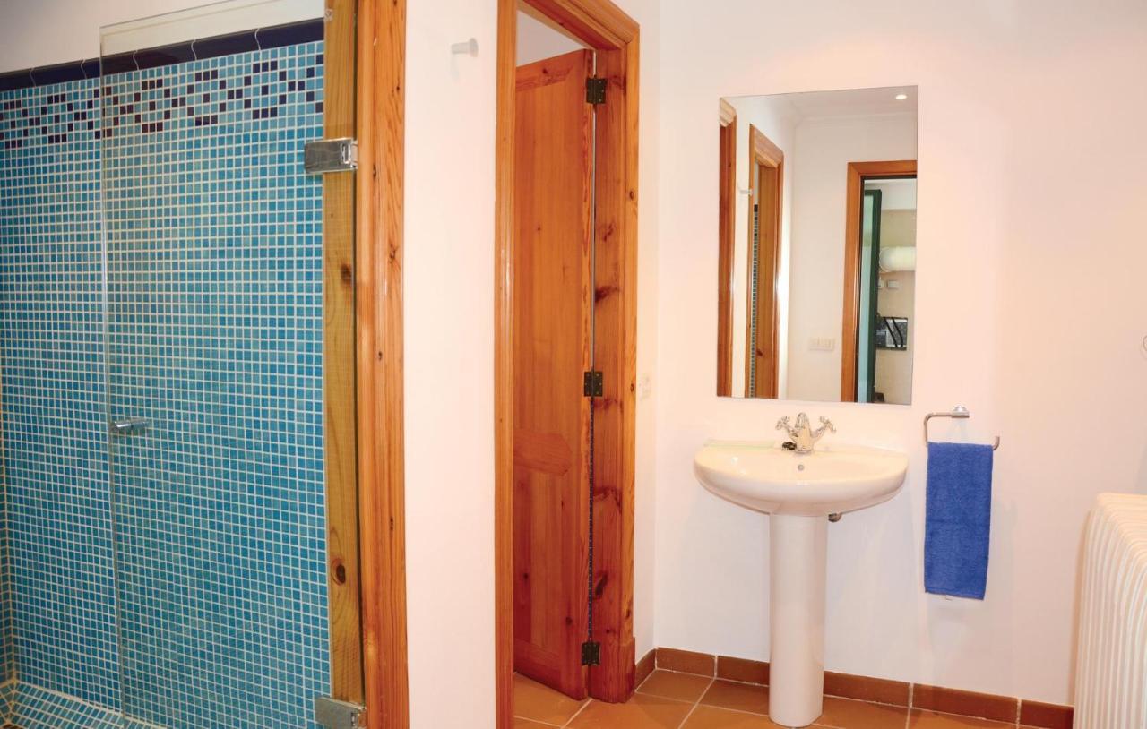 Ferienhaus 4 Bedroom Stunning In Fornalutx